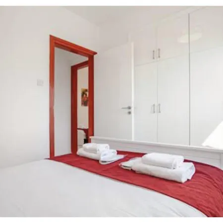 Gorgeous In Paradise Complex *